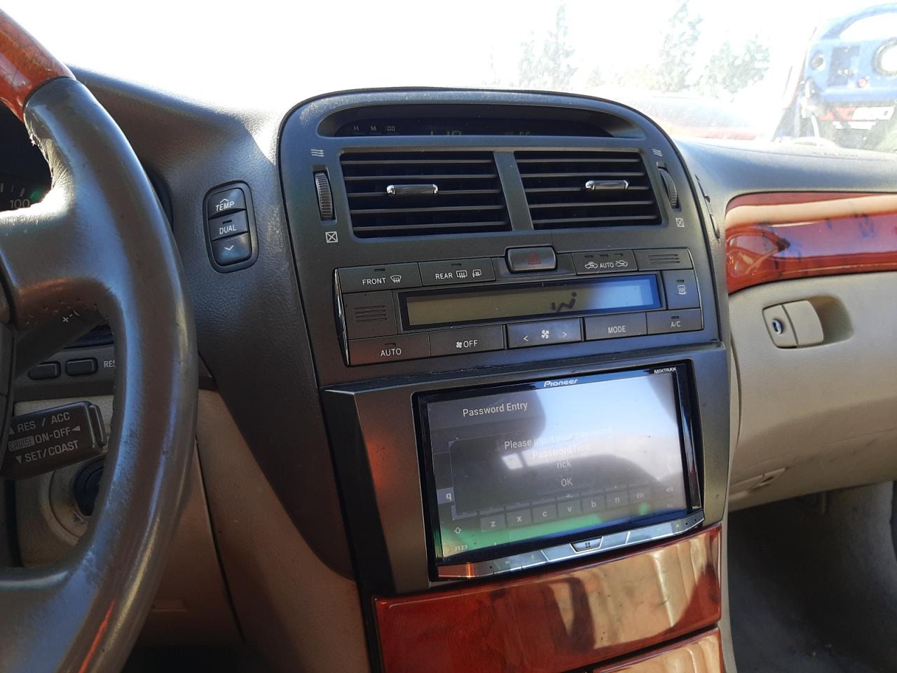 2002 LEXUS LS430