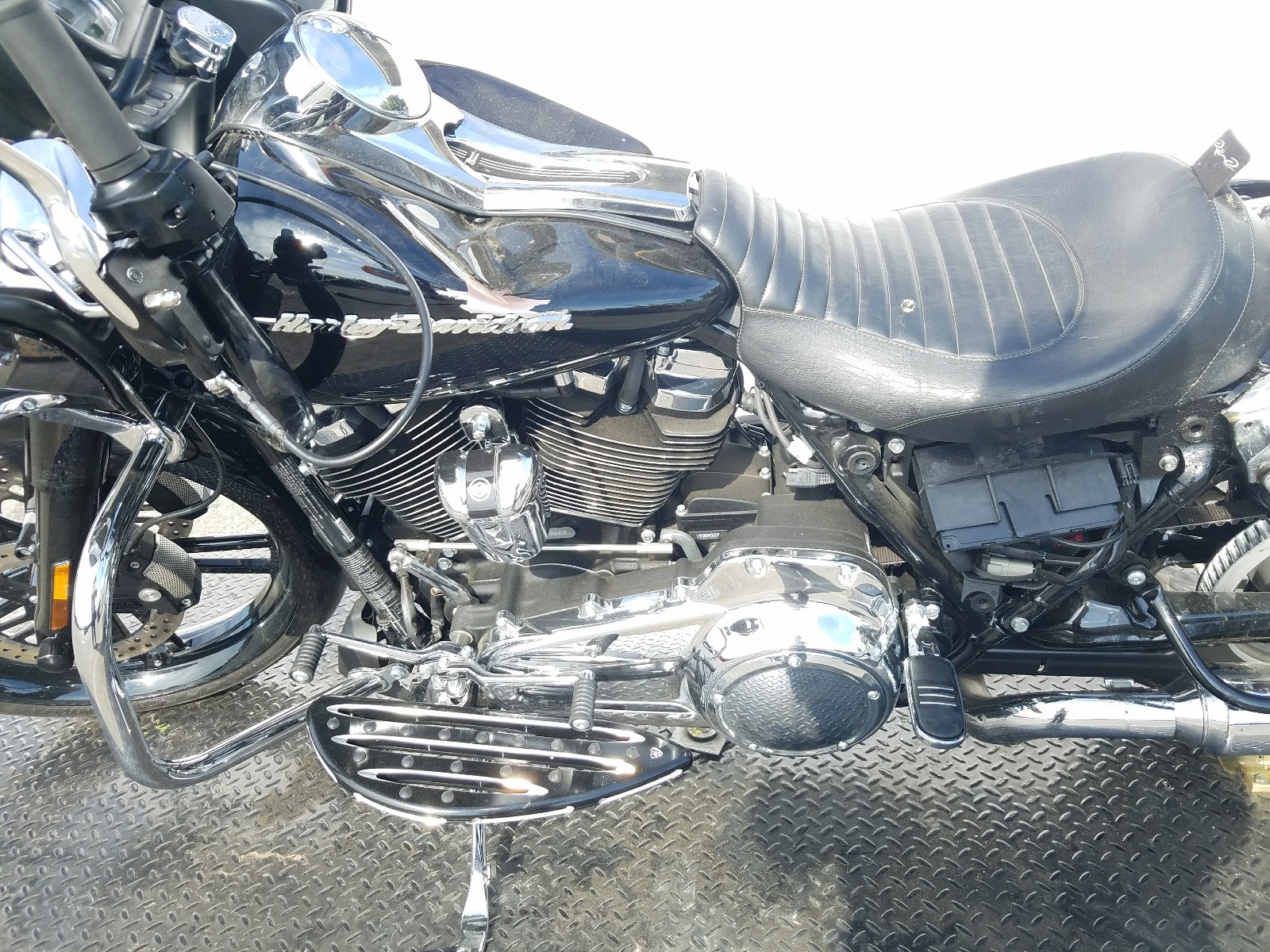 2019 HARLEY-DAVIDSON FL