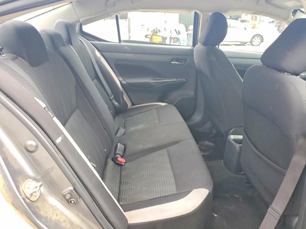2021 NISSAN VERSA