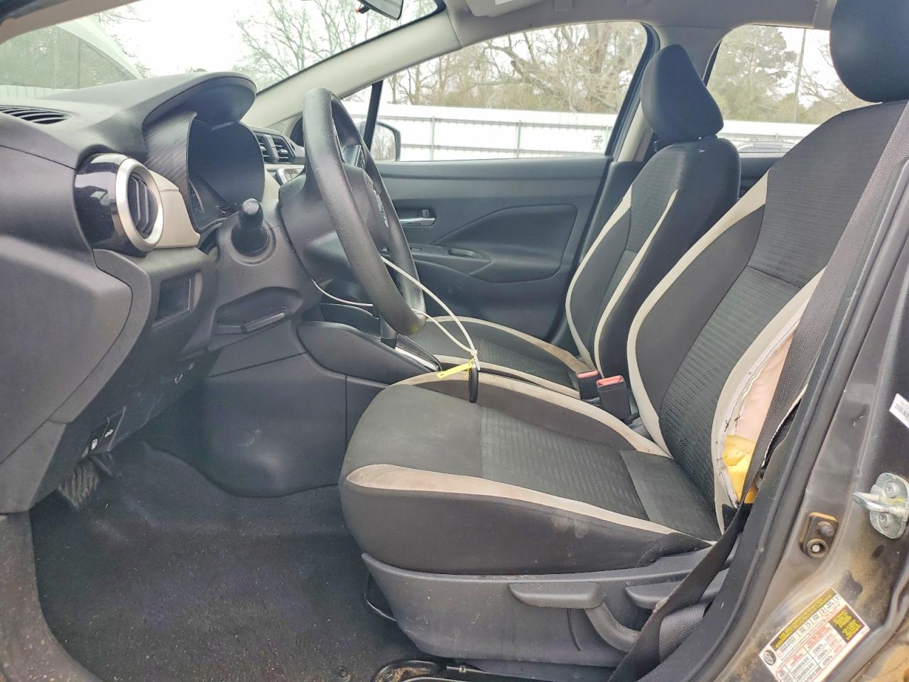 2021 NISSAN VERSA