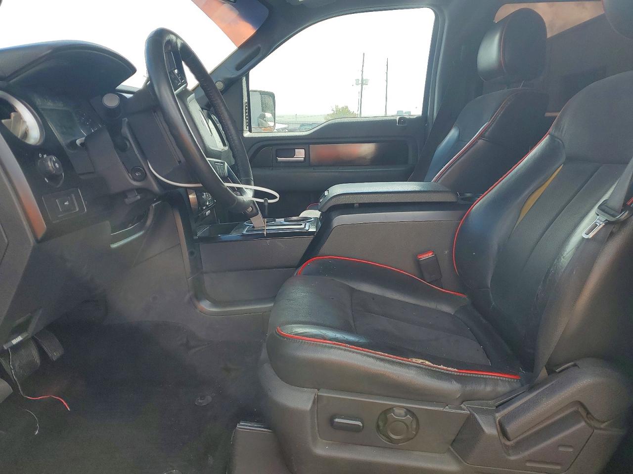 2013 FORD F150