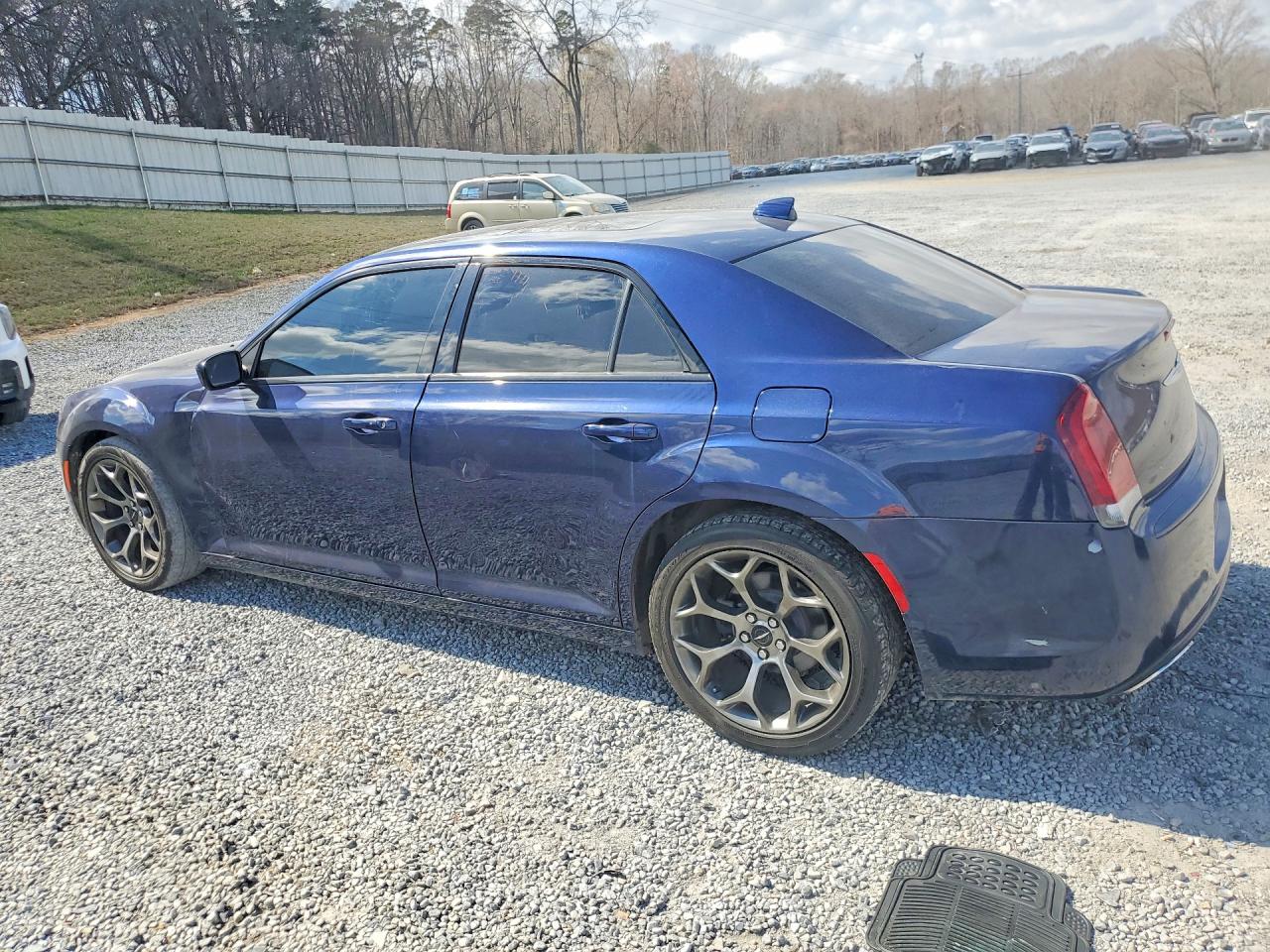 2015 CHRYSLER 300