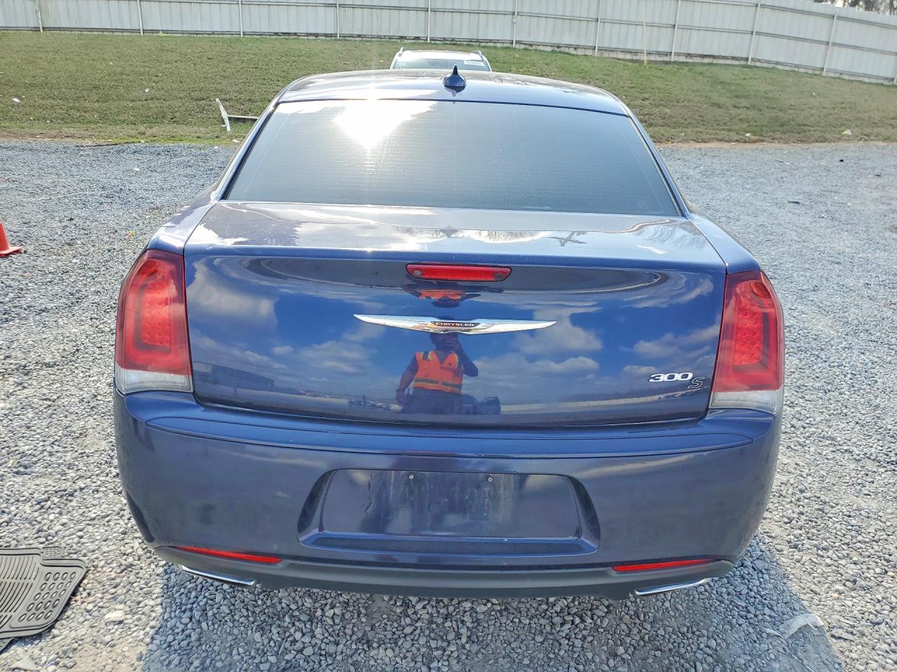 2015 CHRYSLER 300