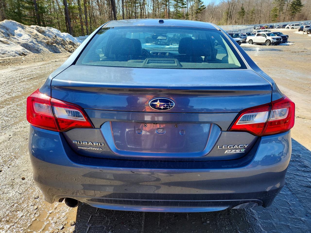 2015 SUBARU LEGACY
