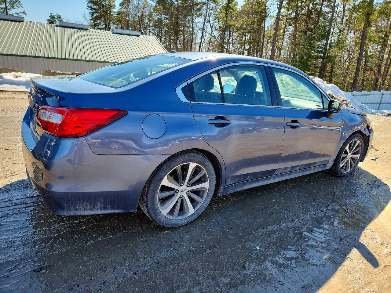 2015 SUBARU LEGACY