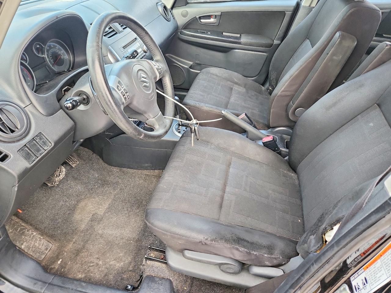 2010 SUZUKI SX4