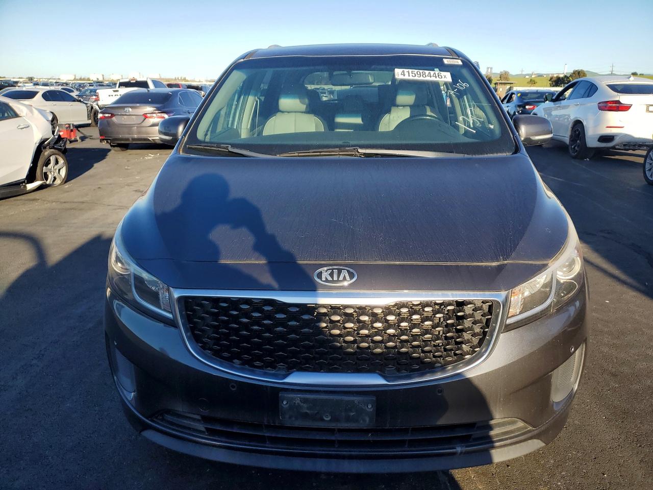2017 KIA SEDONA
