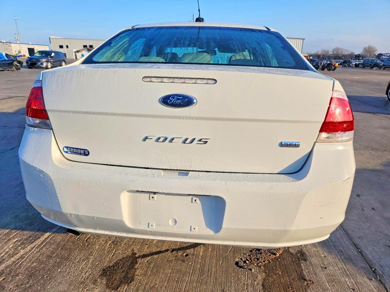 2010 FORD FOCUS