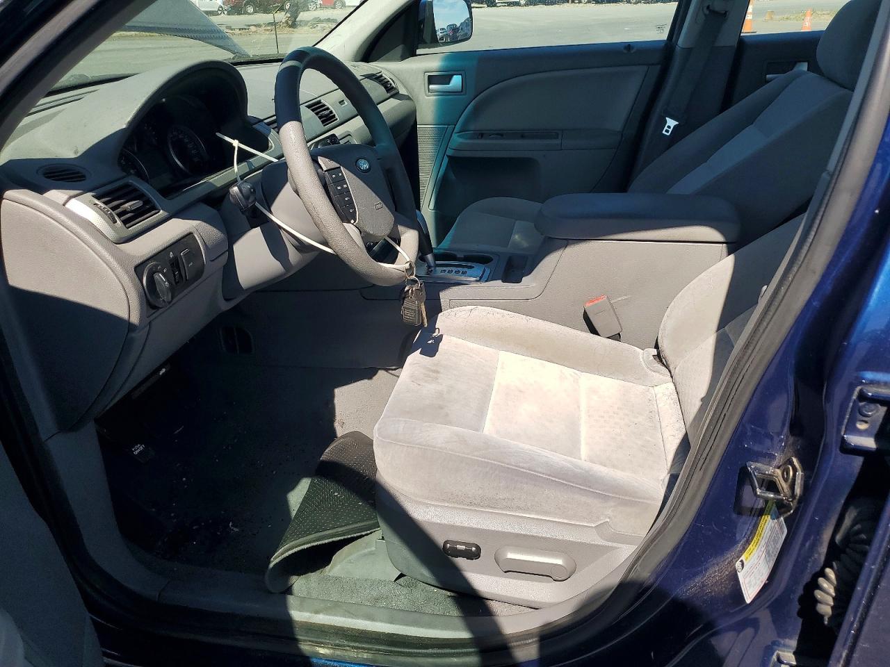 2005 FORD FIVE HUNDR