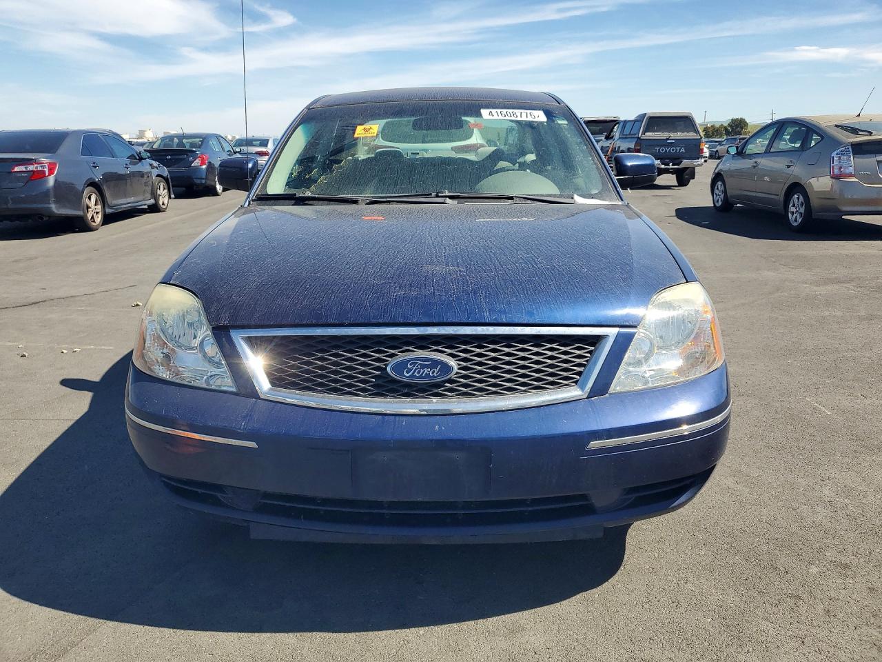 2005 FORD FIVE HUNDR