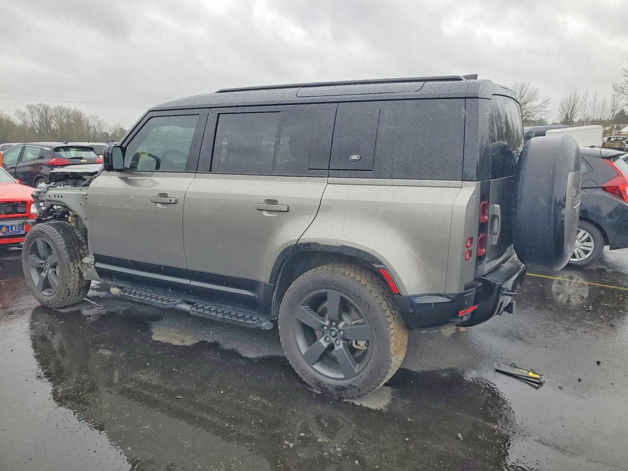 2024 LAND ROVER DEFENDER