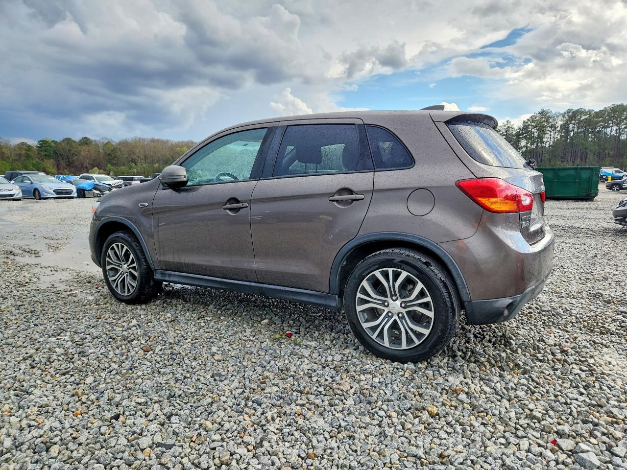 2017 MITSUBISHI OUTLANDER