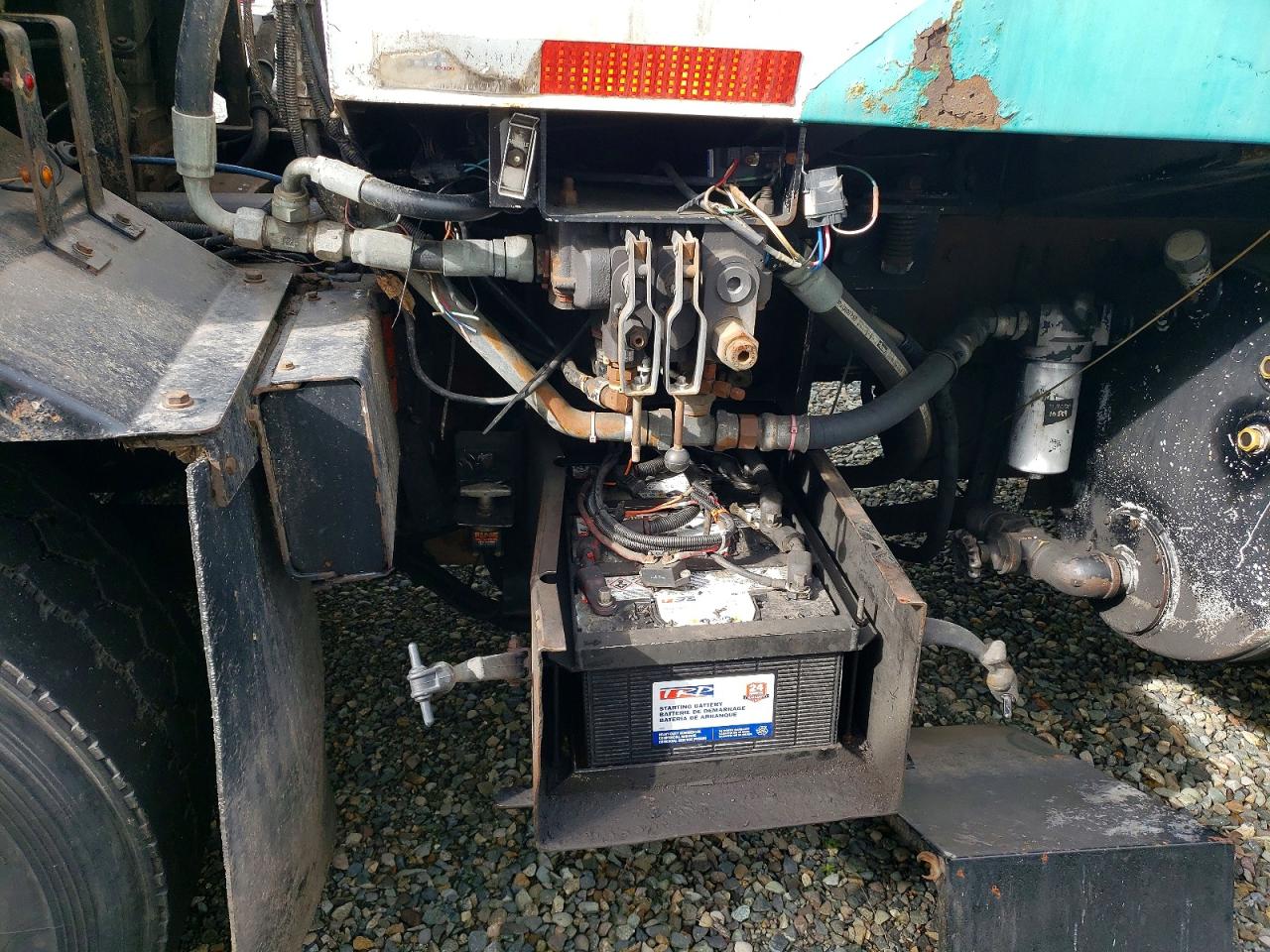 1998 PETERBILT ALL OTHER