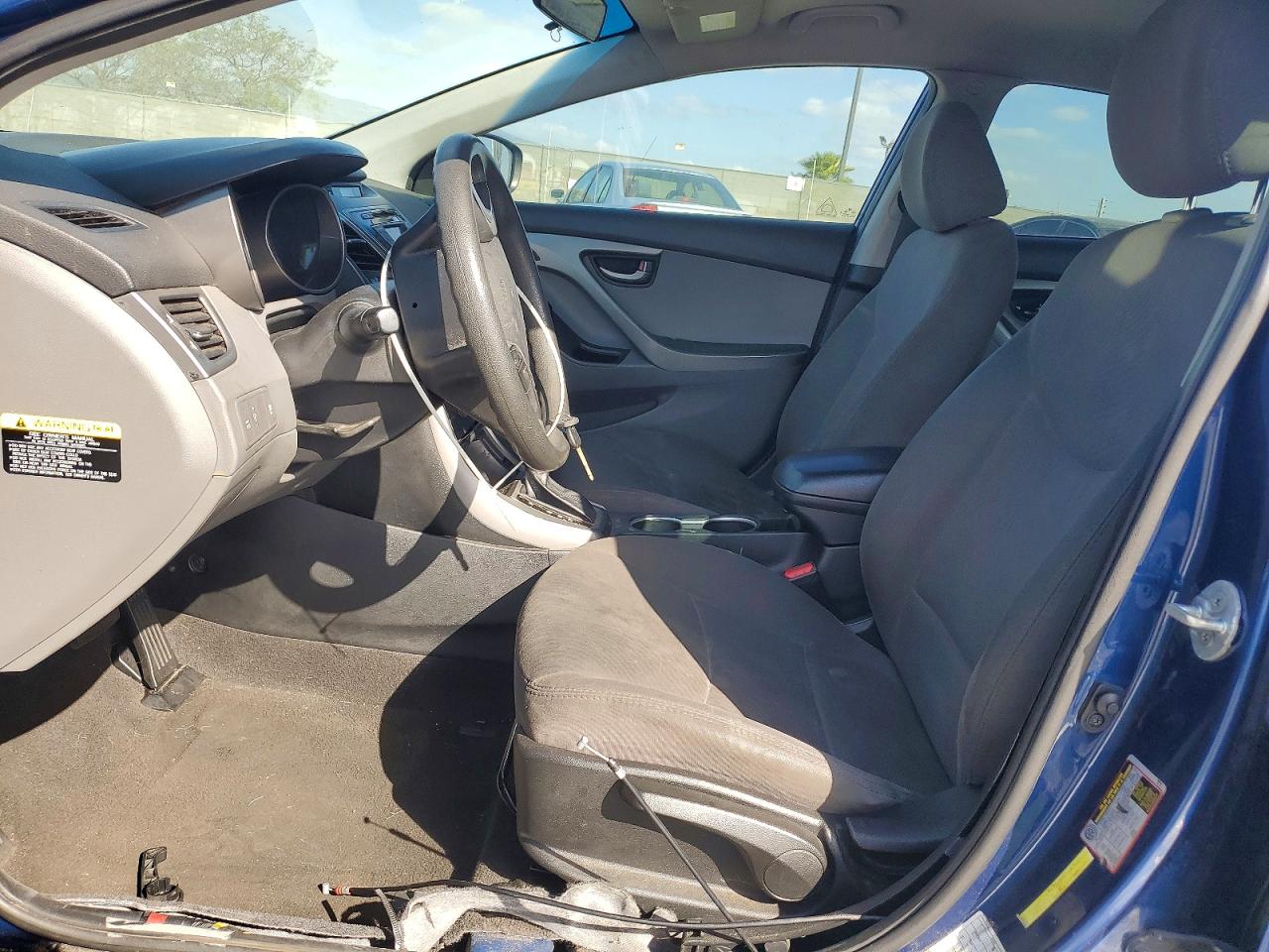 2016 HYUNDAI ELANTRA