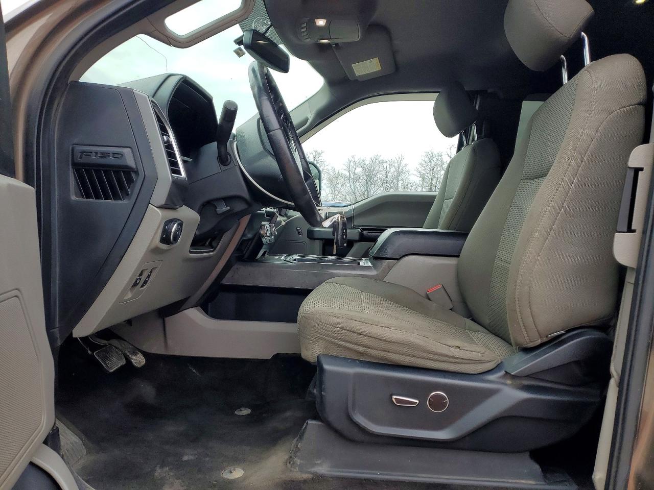 2015 FORD F150
