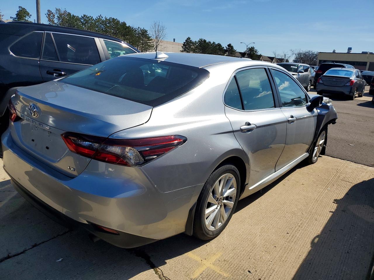 2023 TOYOTA CAMRY