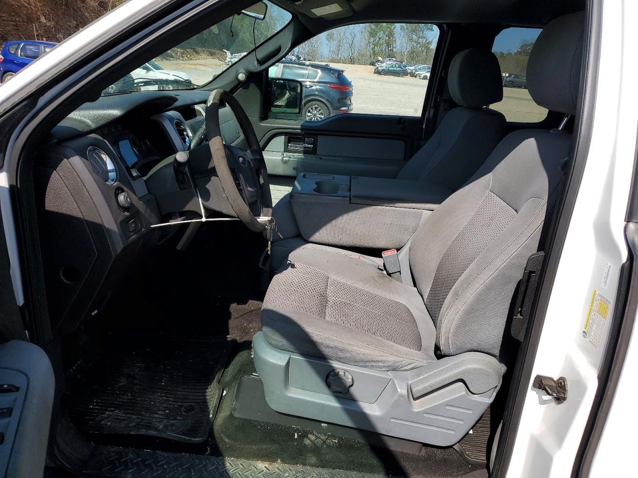 2012 FORD F150