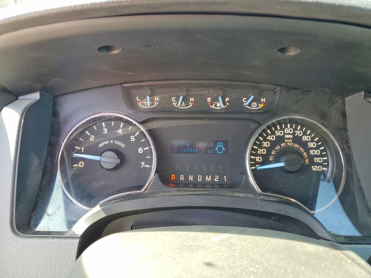 2012 FORD F150
