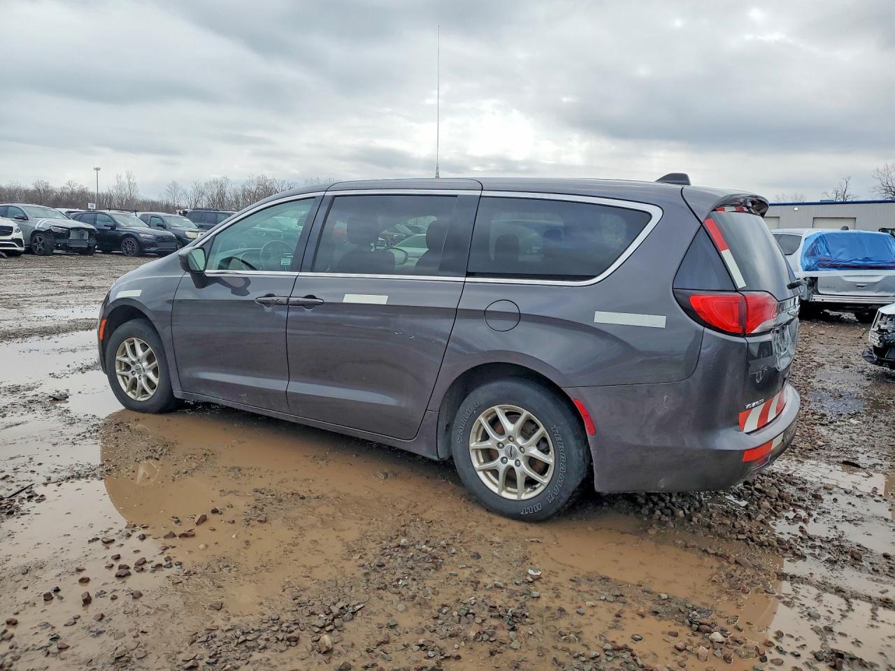 2022 CHRYSLER MINIVAN