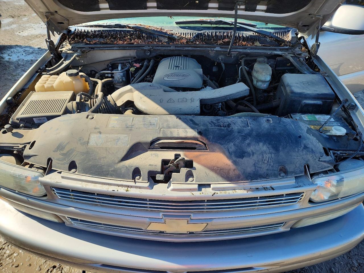 2005 CHEVROLET SUBURBAN