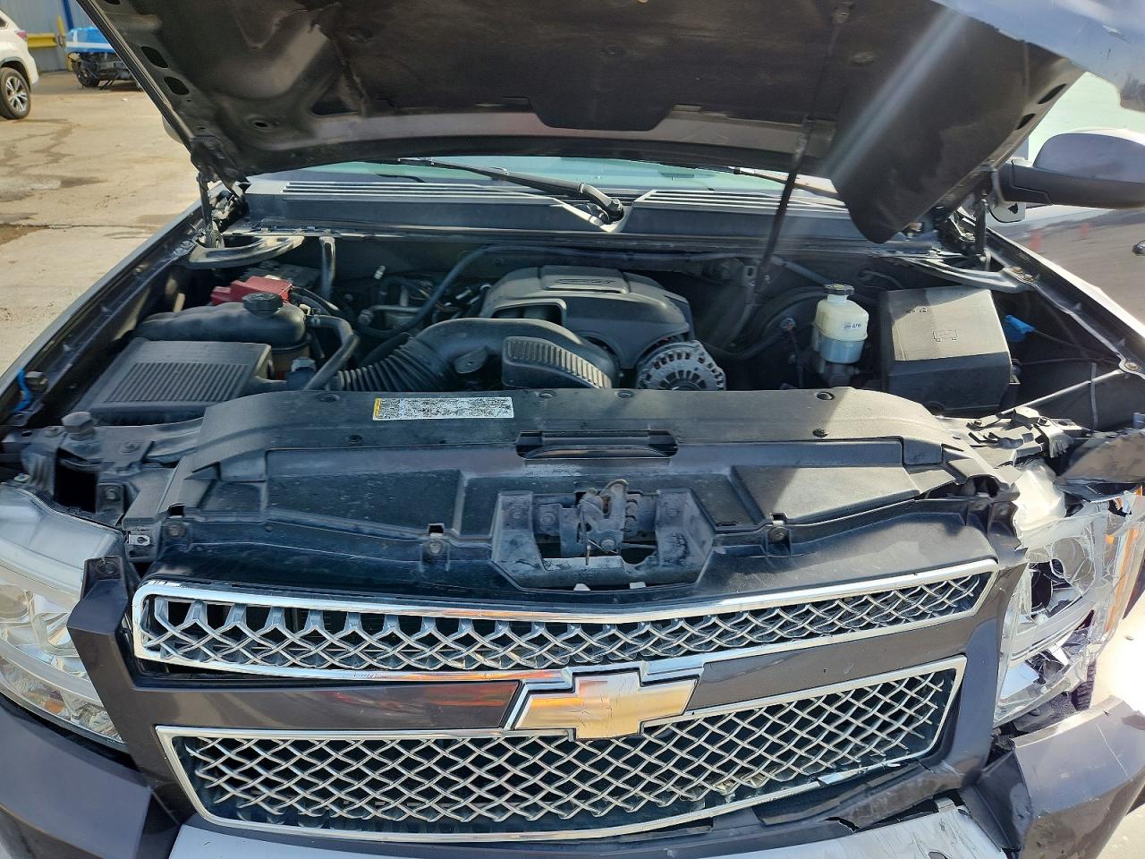 2010 CHEVROLET SUBURBAN