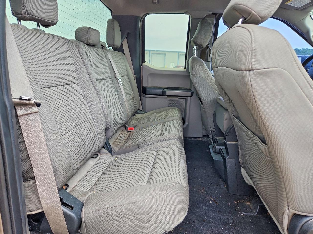 2015 FORD F150
