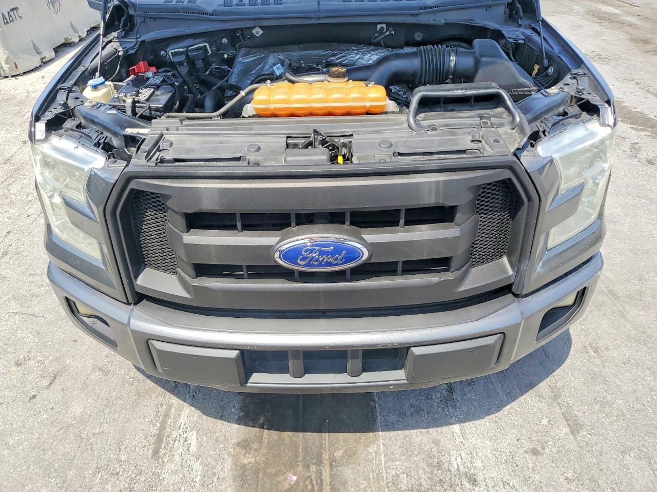2015 FORD F150