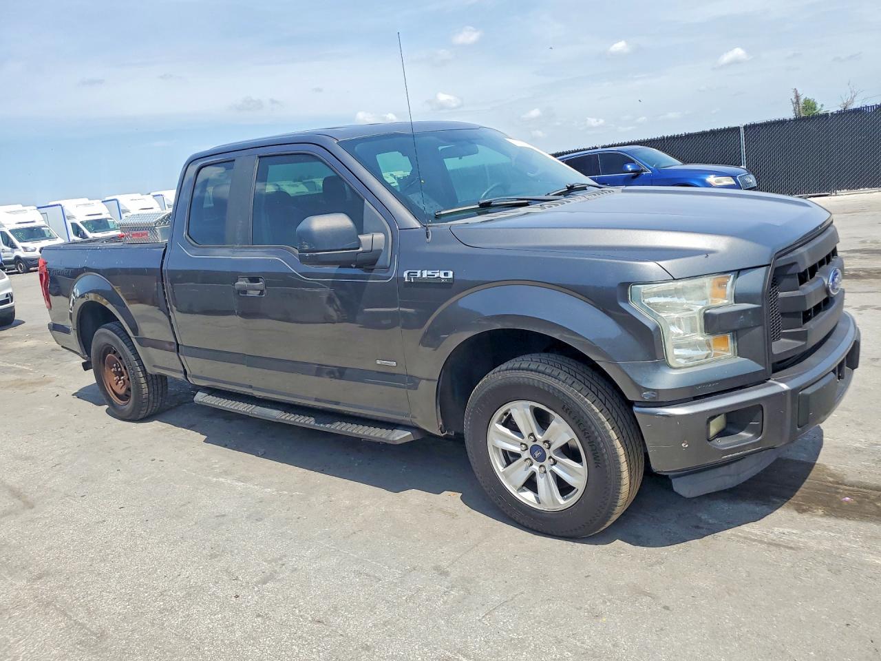 2015 FORD F150