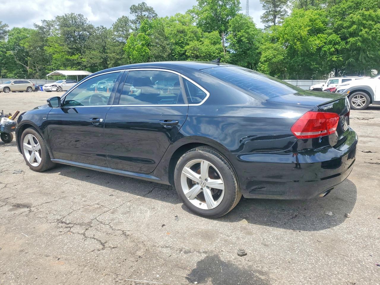 2015 VOLKSWAGEN PASSAT