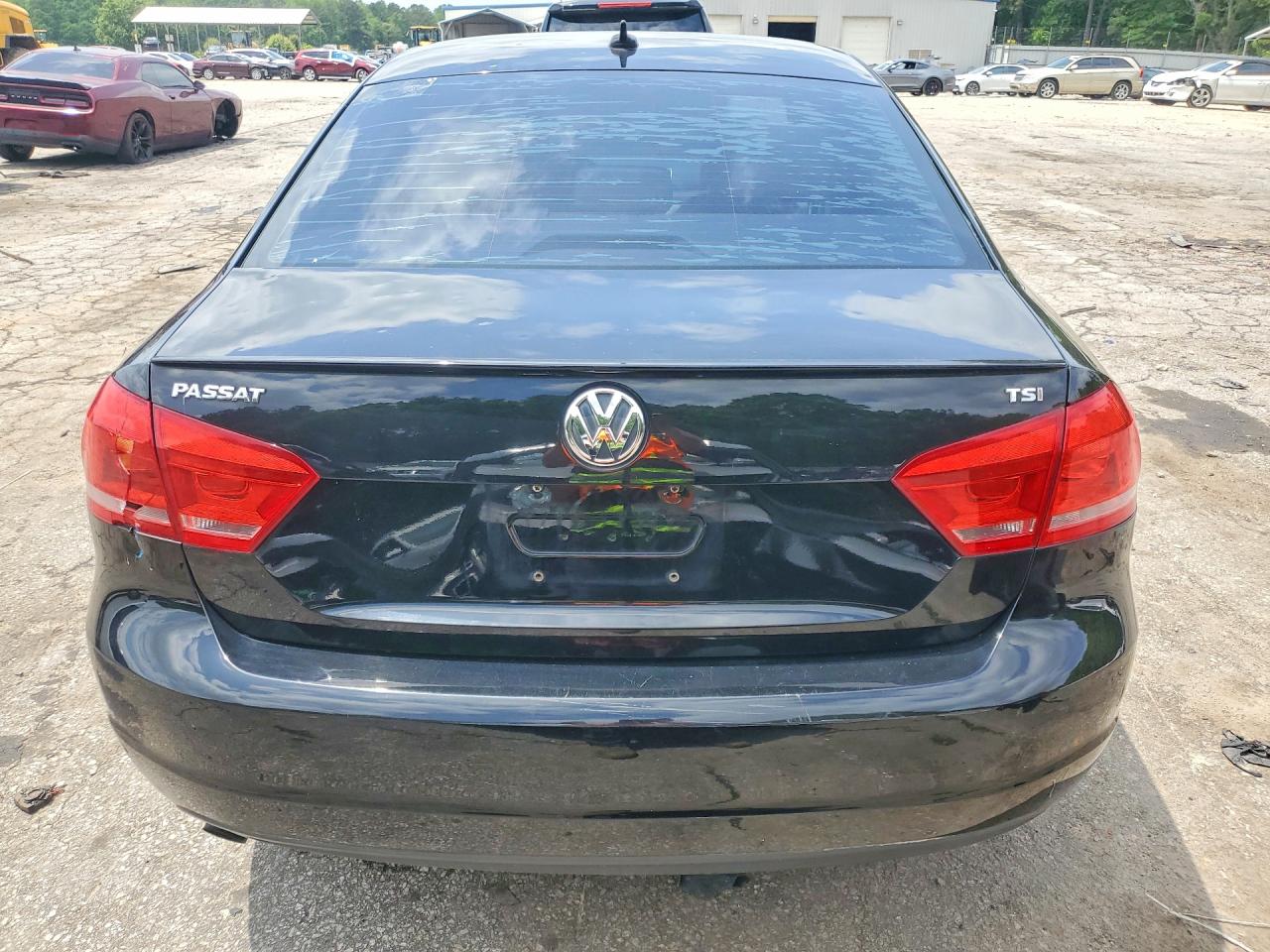 2015 VOLKSWAGEN PASSAT
