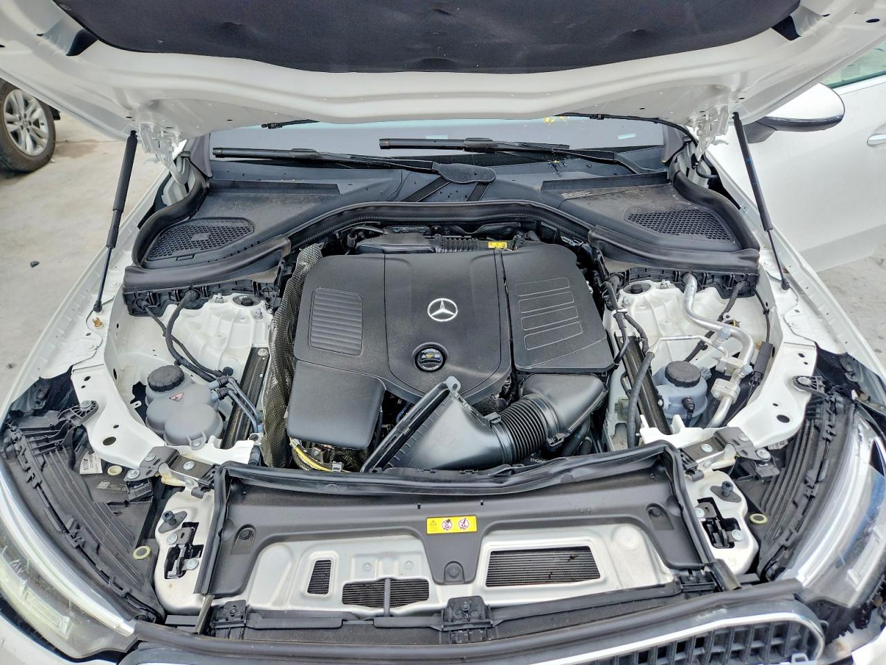 2025 MERCEDES-BENZ GLC-CLASS