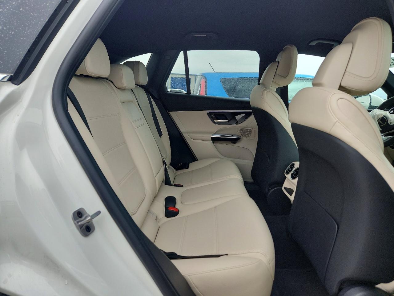 2025 MERCEDES-BENZ GLC-CLASS