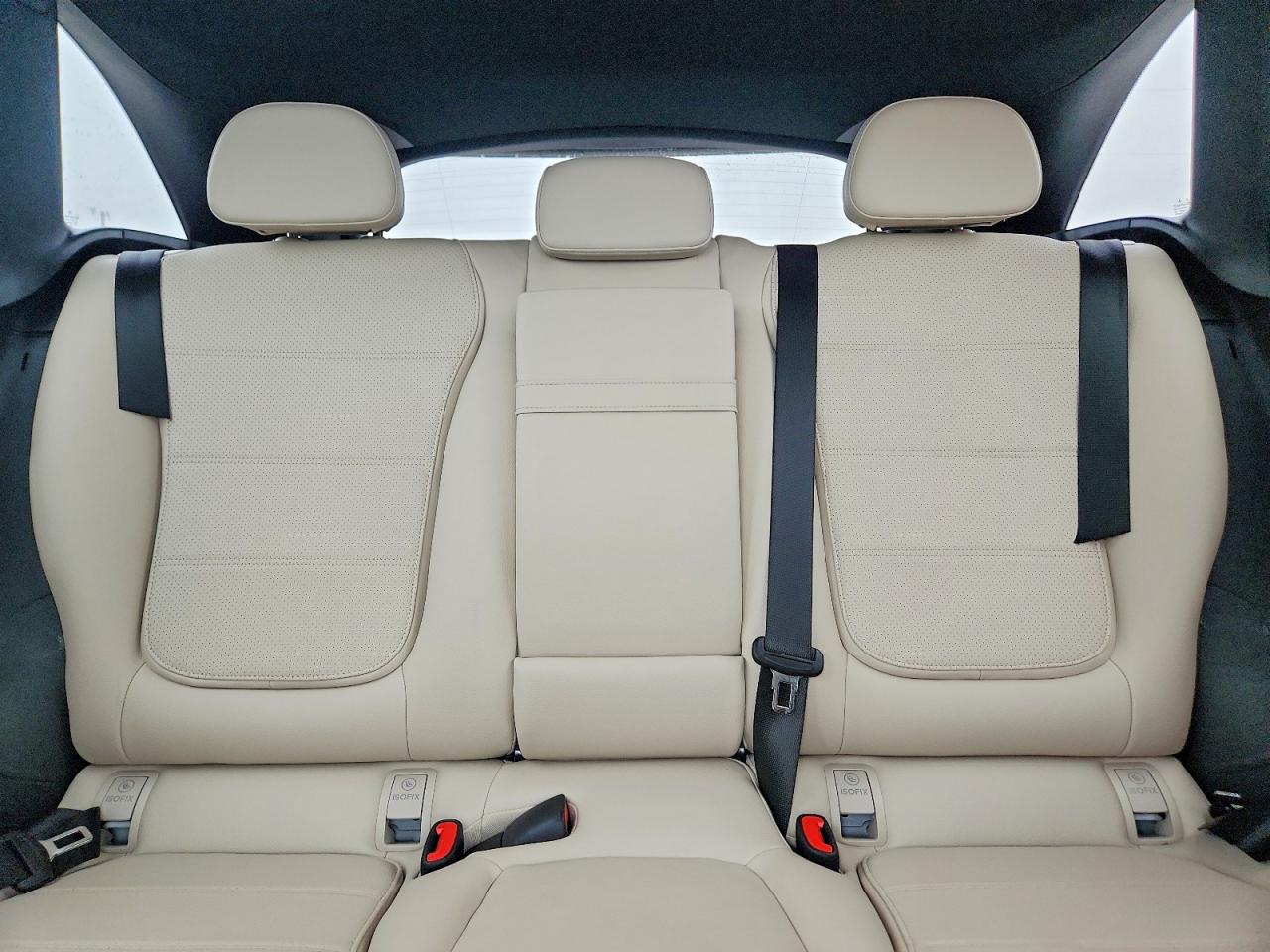 2025 MERCEDES-BENZ GLC-CLASS