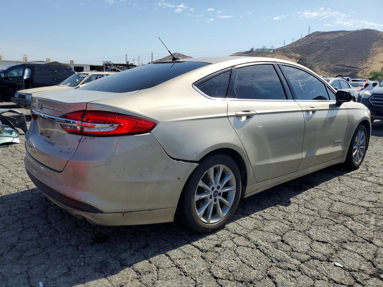 2017 FORD FUSION