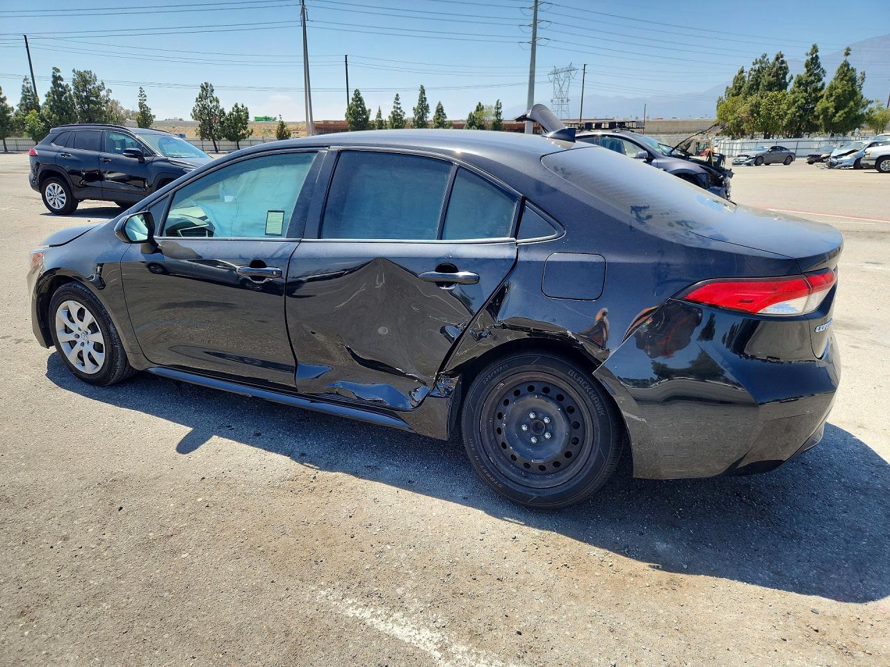 2021 TOYOTA COROLLA