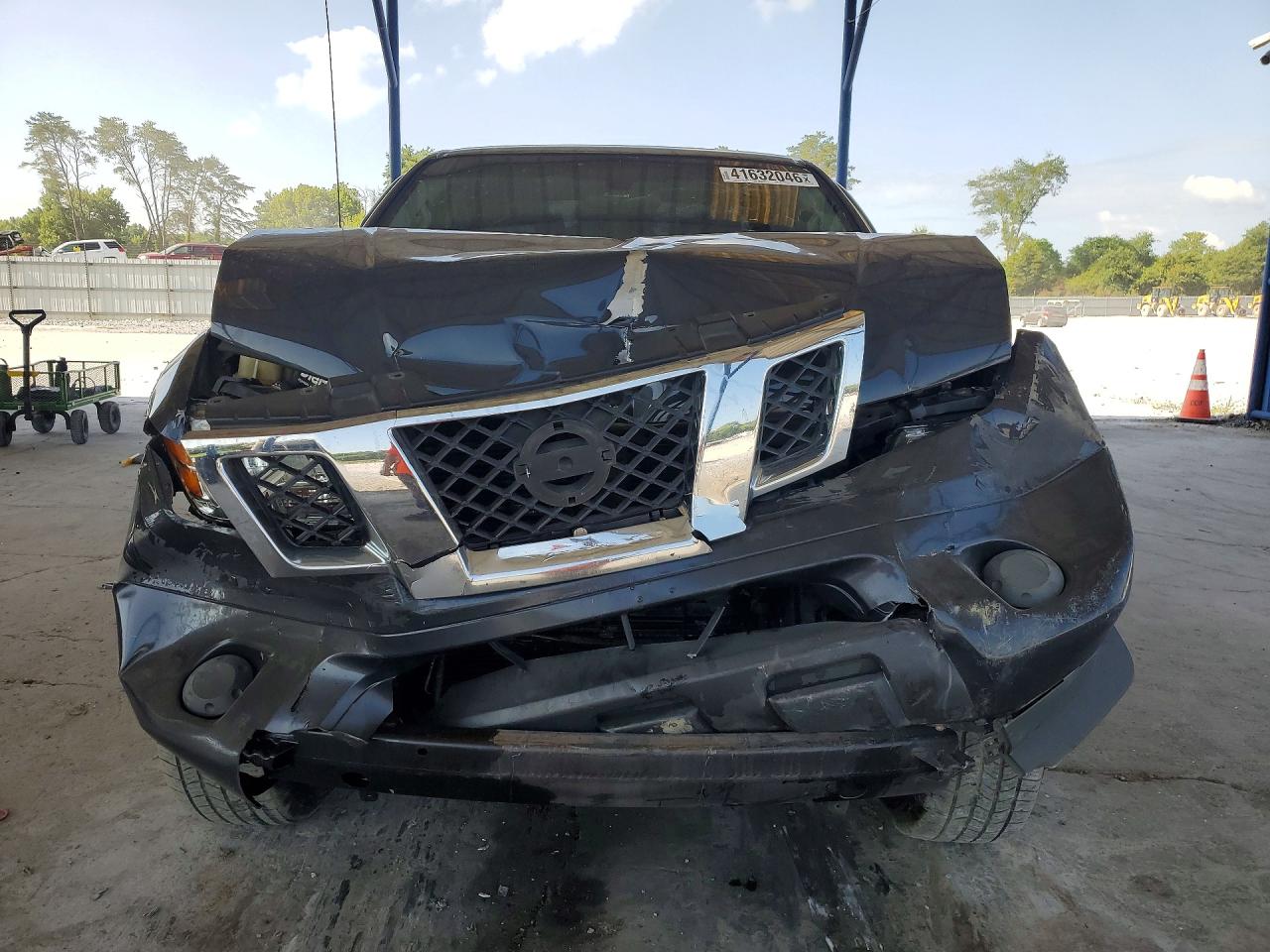 2012 NISSAN FRONTIER