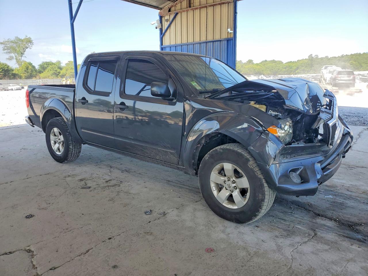 2012 NISSAN FRONTIER