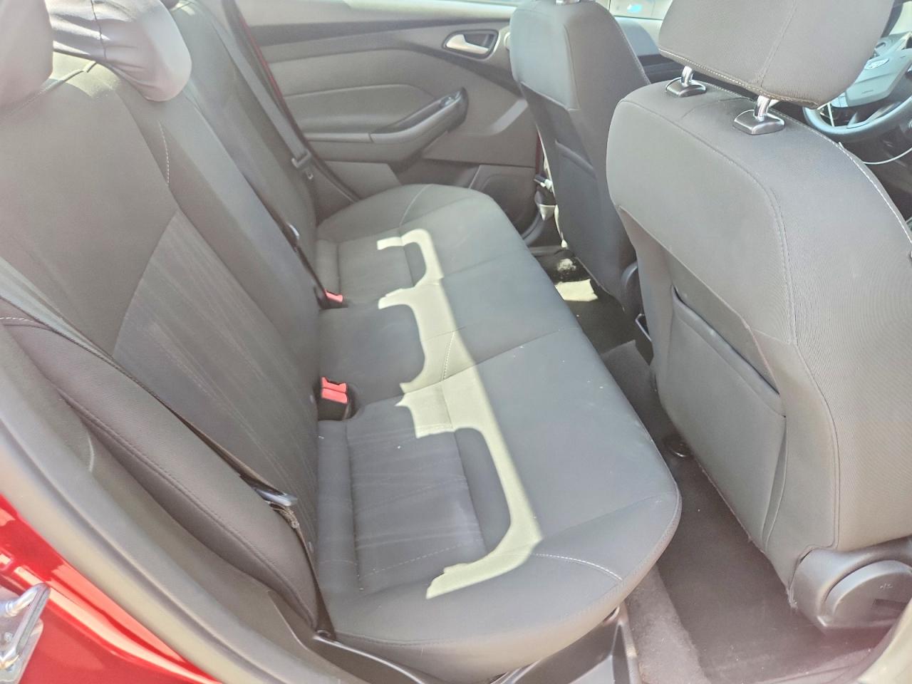 2017 FORD FOCUS