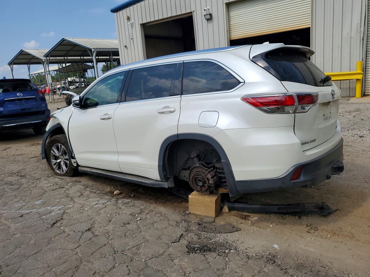 2014 TOYOTA HIGHLANDER
