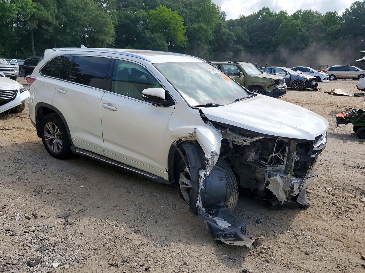 2014 TOYOTA HIGHLANDER