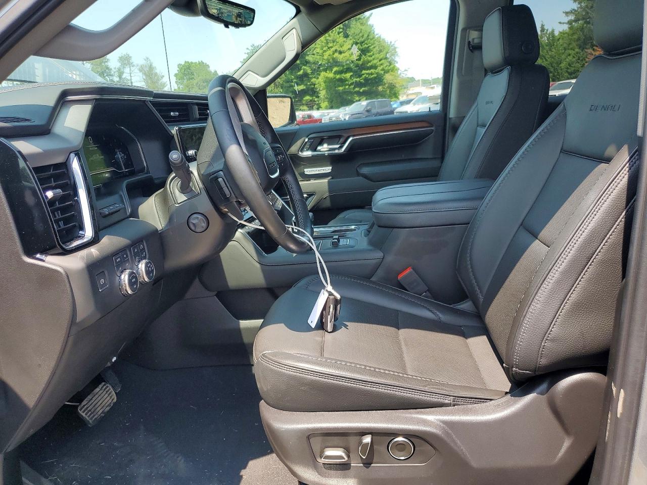 2024 GMC SIERRA