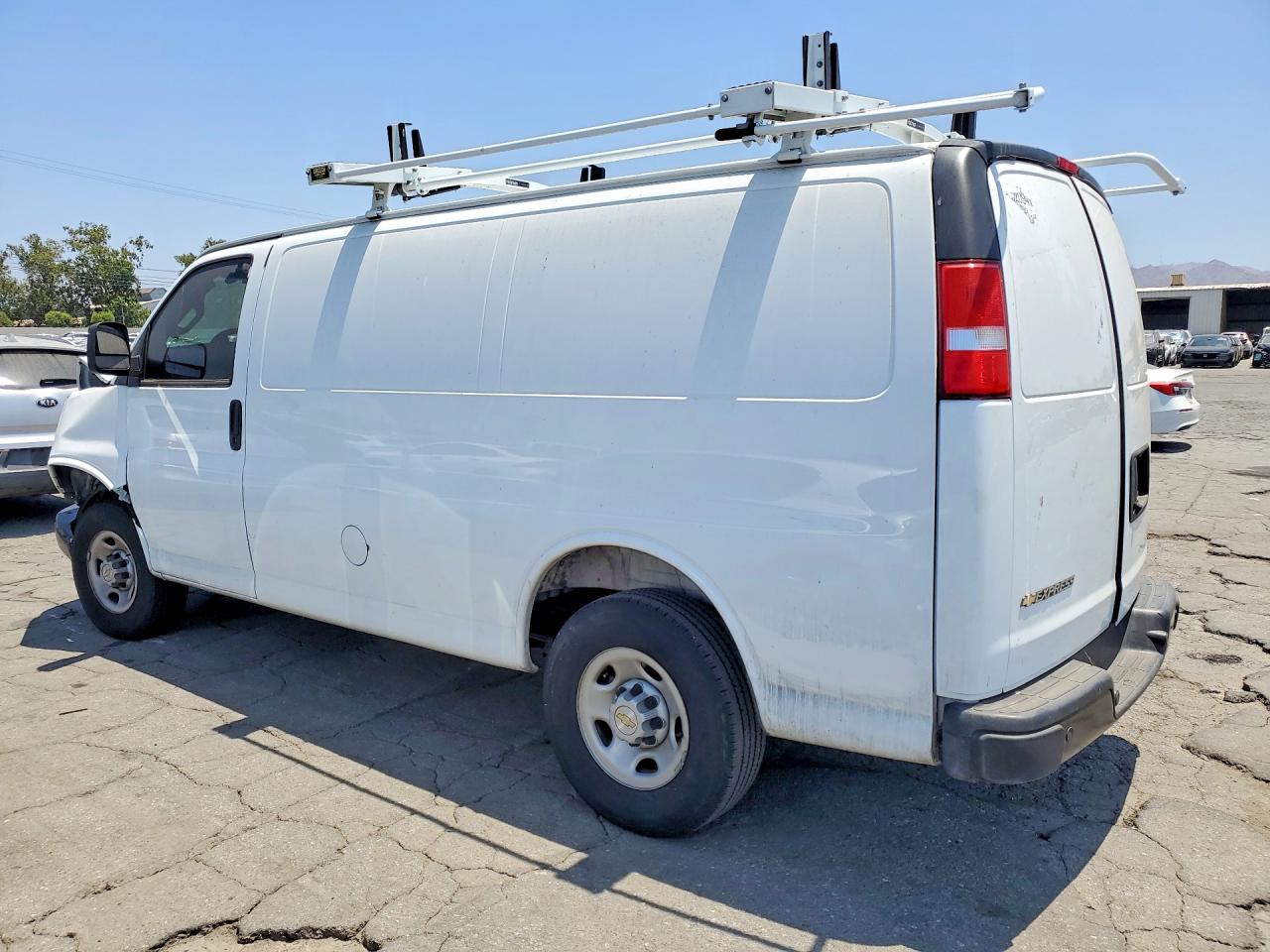 2025 CHEVROLET EXPRESS