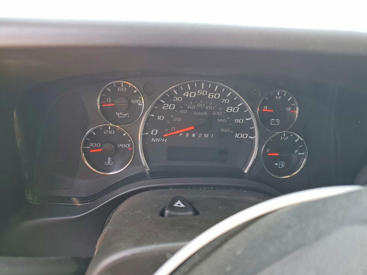 2025 CHEVROLET EXPRESS