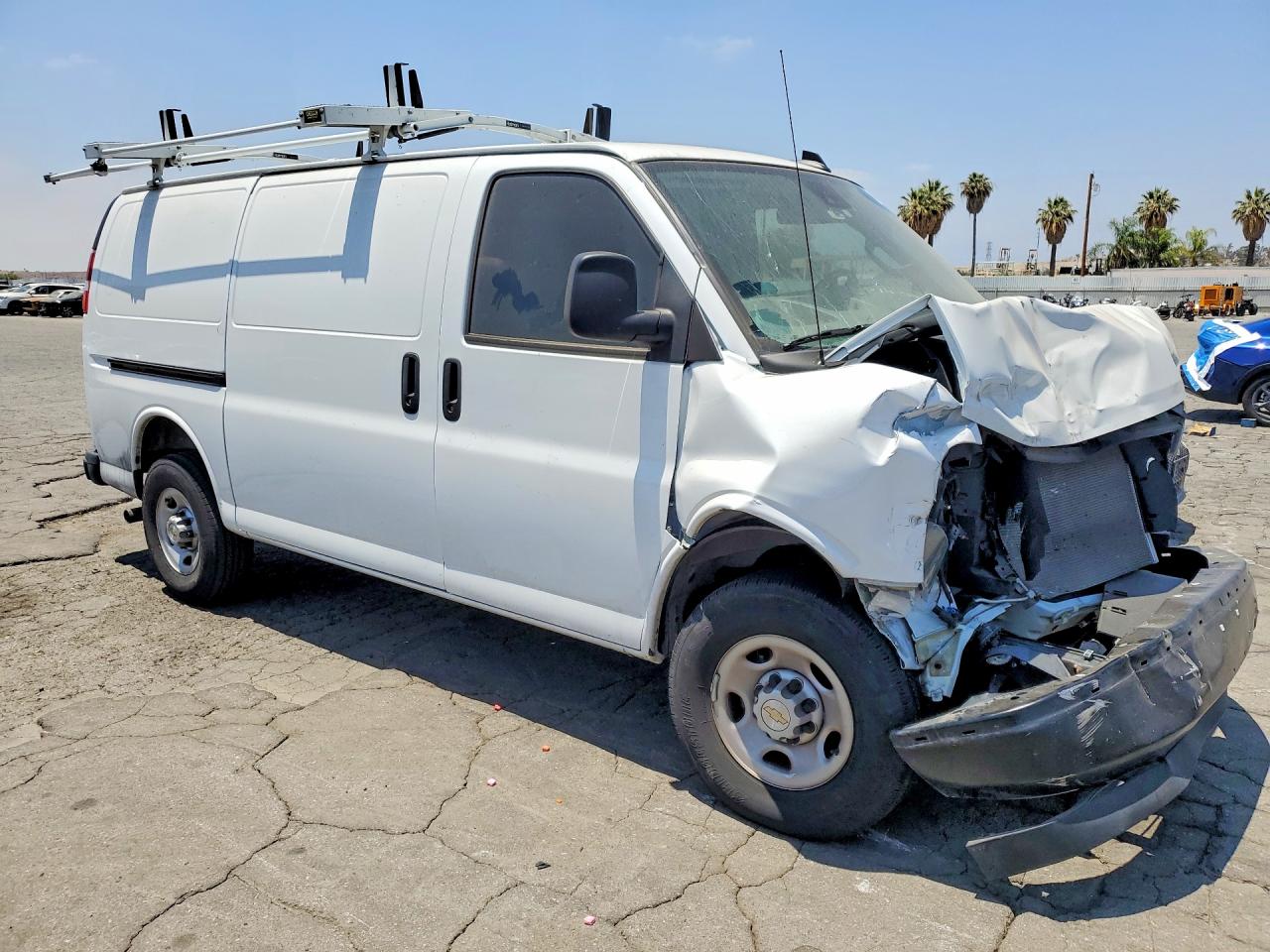 2025 CHEVROLET EXPRESS