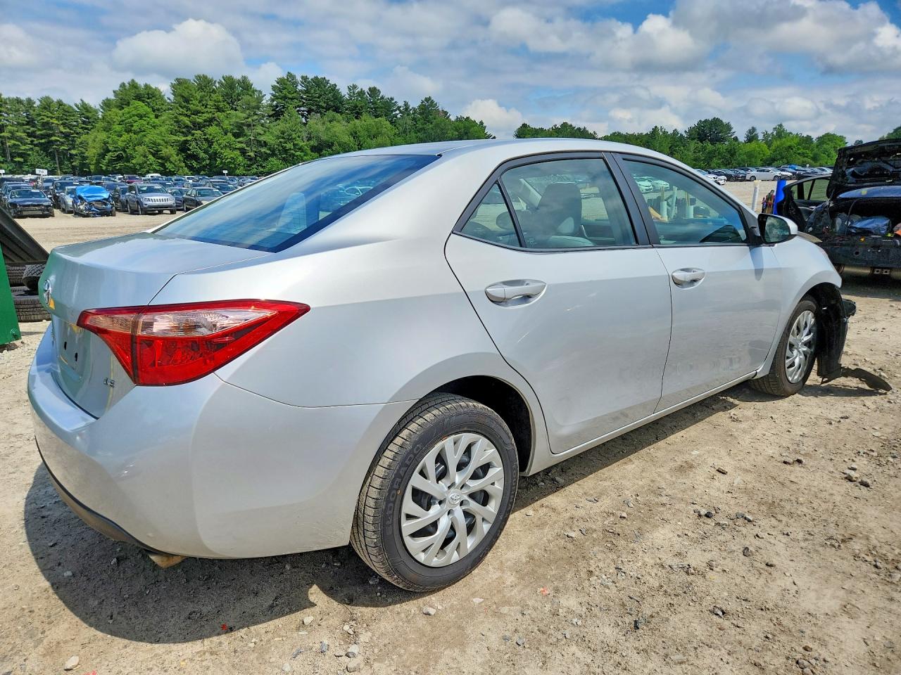 2017 TOYOTA COROLLA