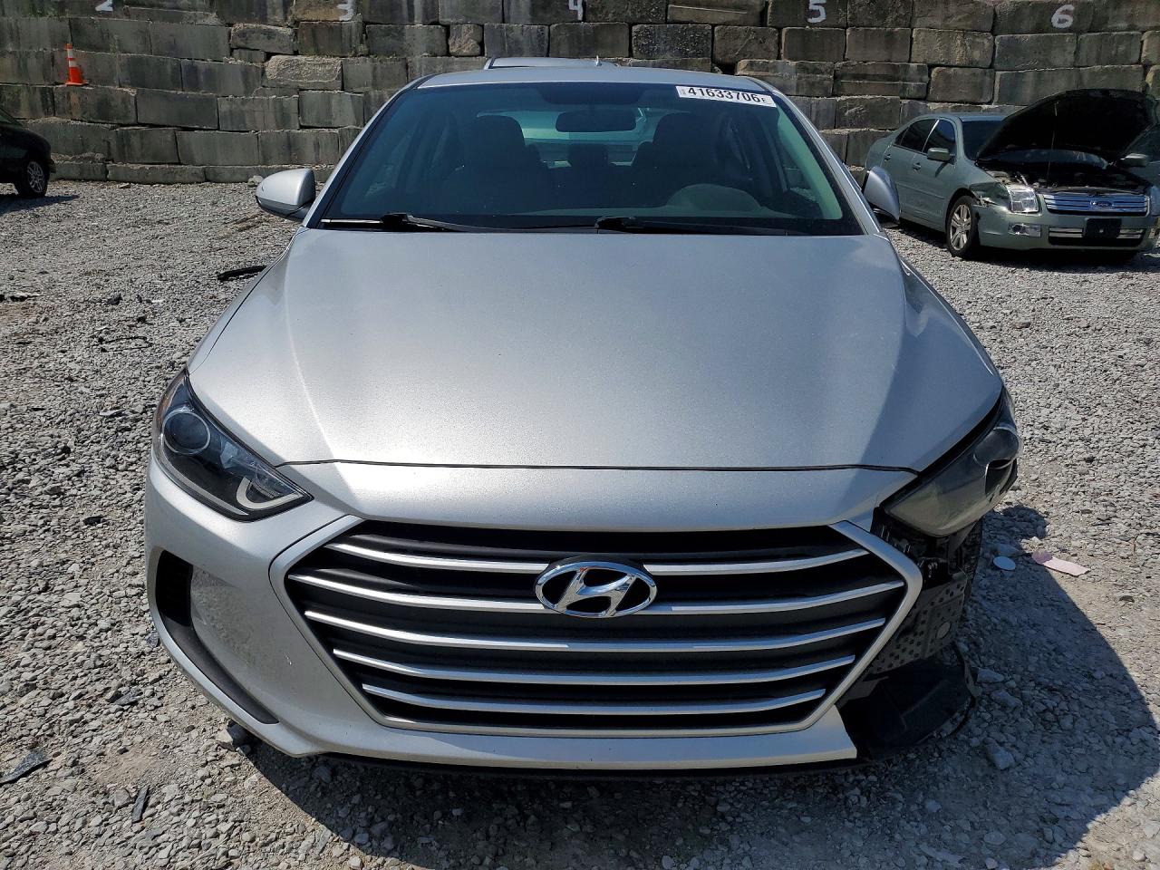 2017 HYUNDAI ELANTRA