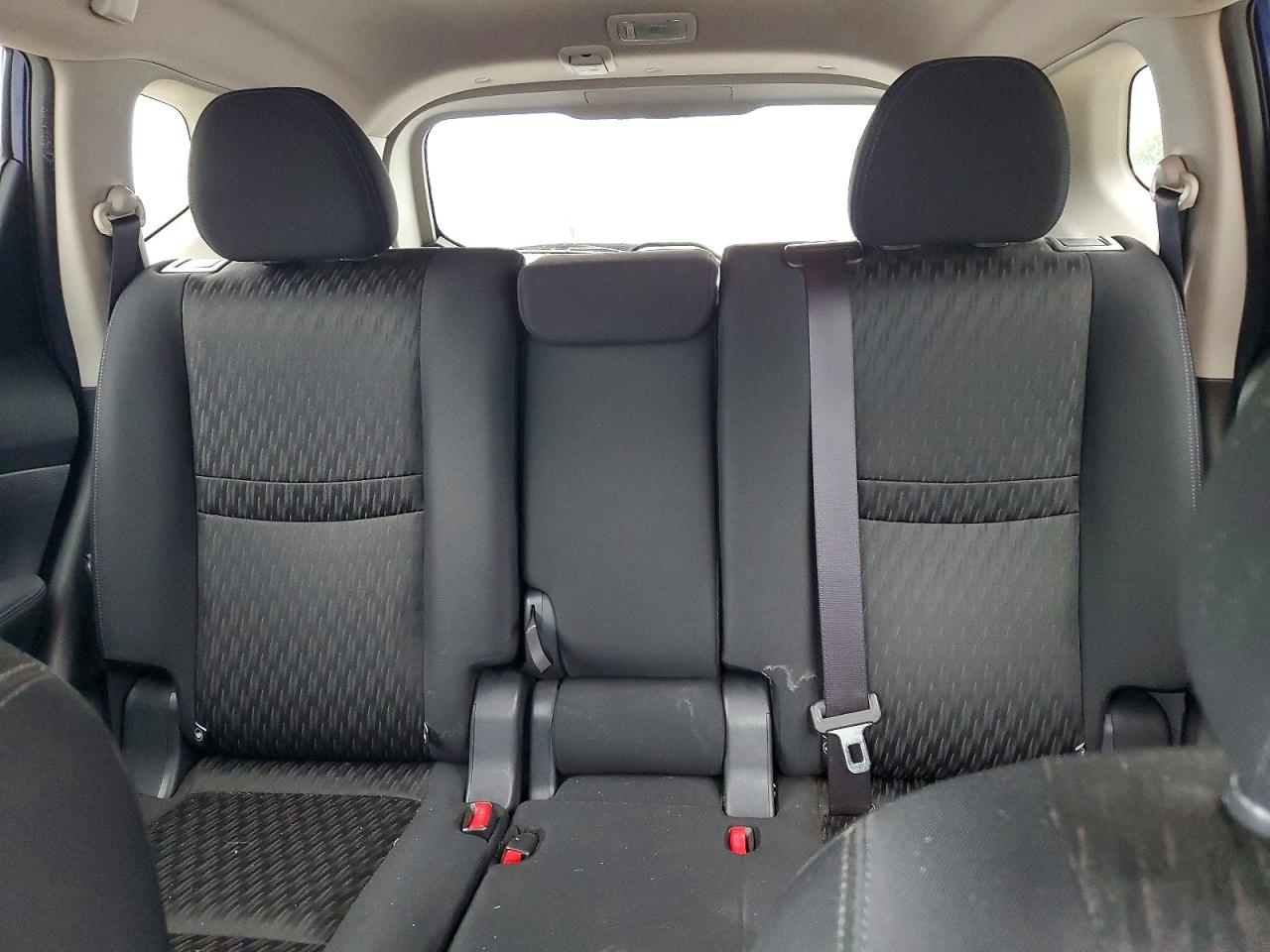 2017 NISSAN ROGUE