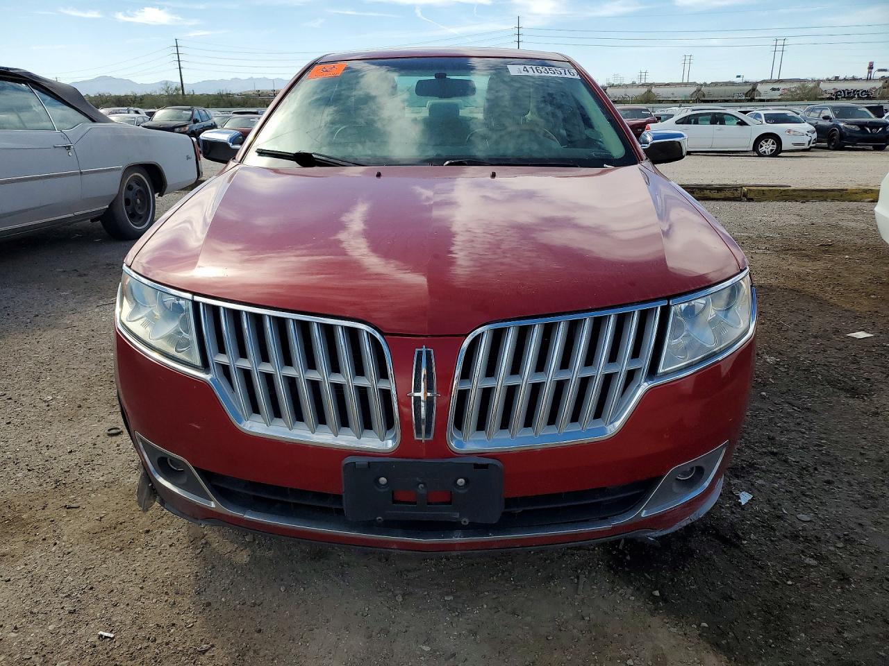 2010 LINCOLN TOWNHOUSE MKZ