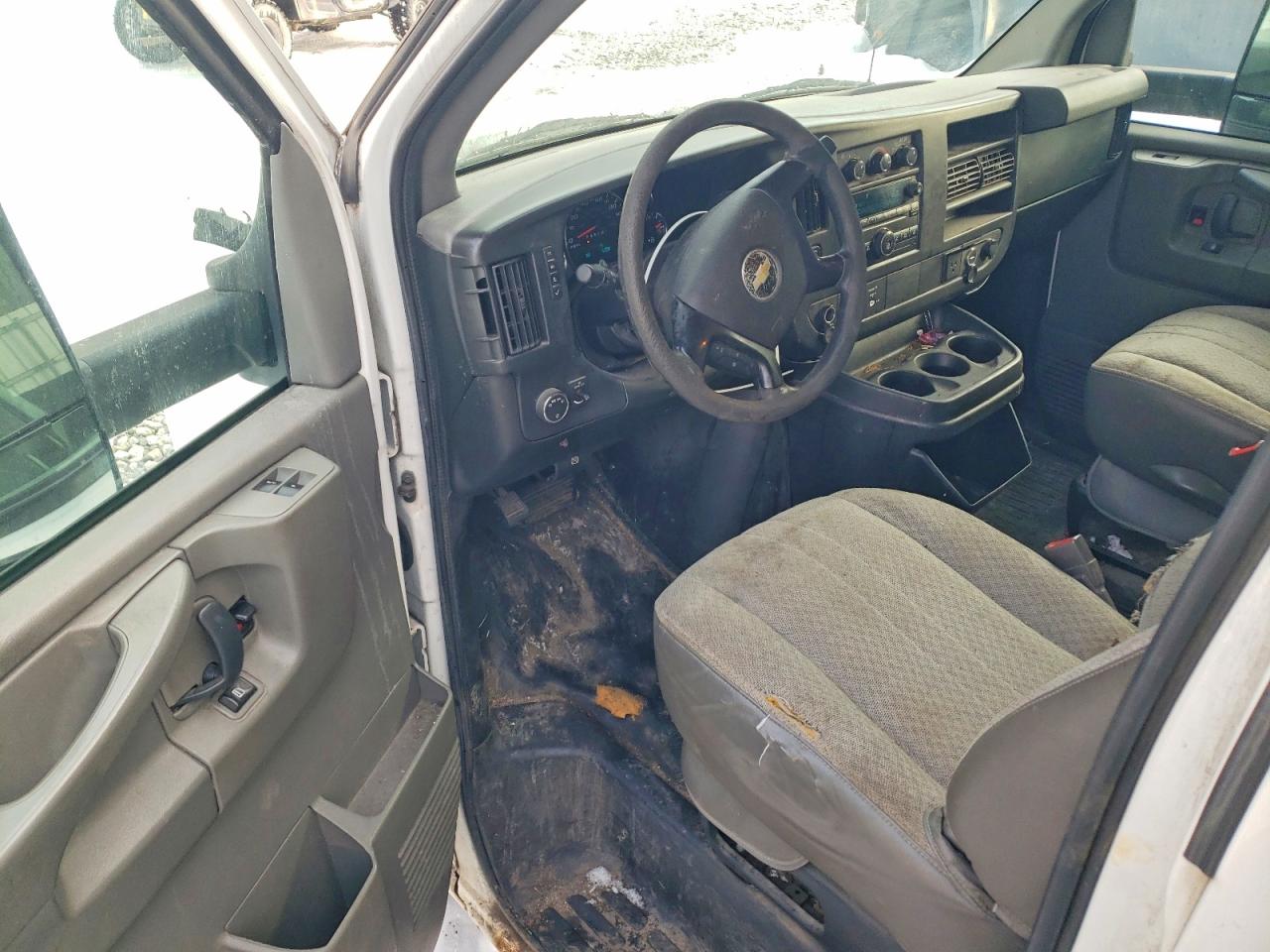 2015 CHEVROLET EXPRESS