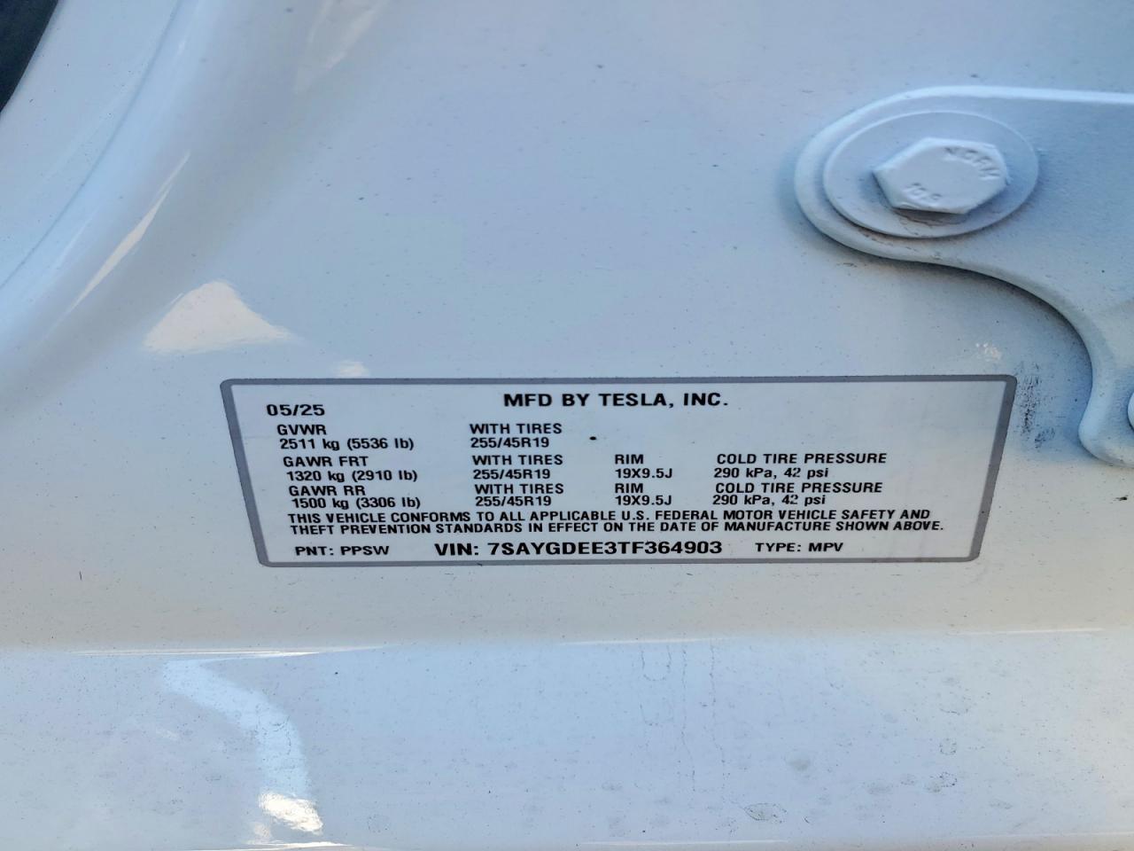 2026 TESLA MODEL Y